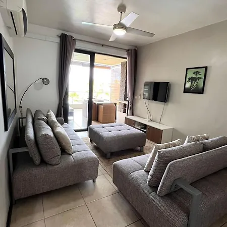 Le Cerisier Apartment